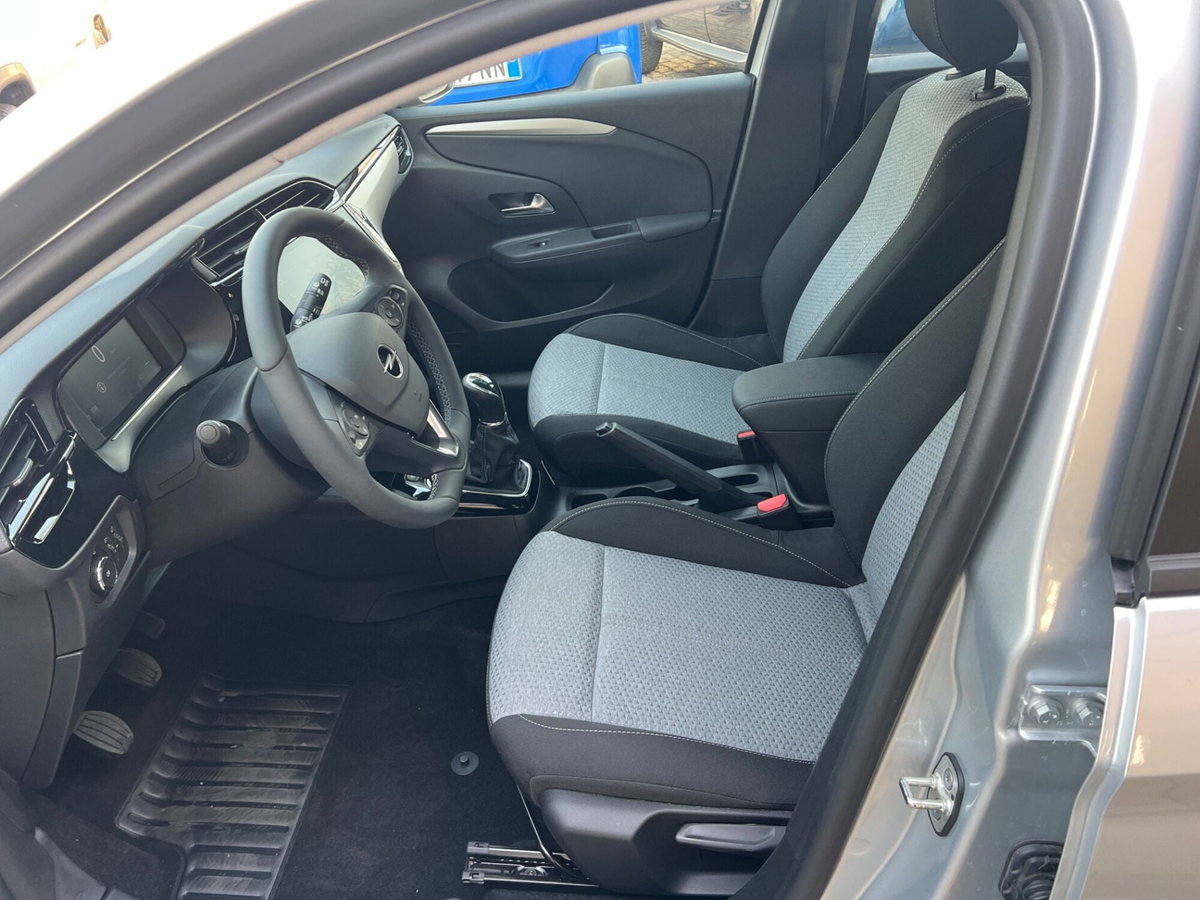 Opel Corsa 1.2 100 CV aut. Edition (9)