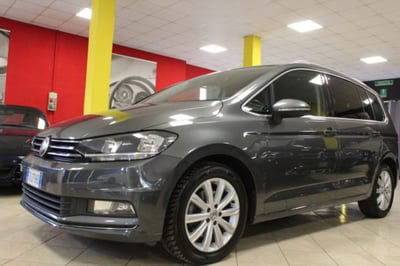 Volkswagen Touran 2.0 TDI 150 CV SCR DSG Highline BlueMotion Technology usata