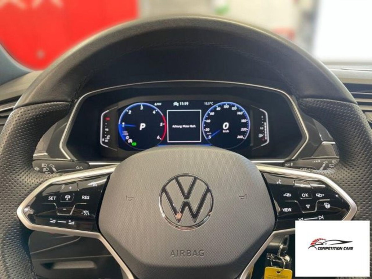 Volkswagen Tiguan Allspace 2.0 tdi R-Line 150cv dsg (9)
