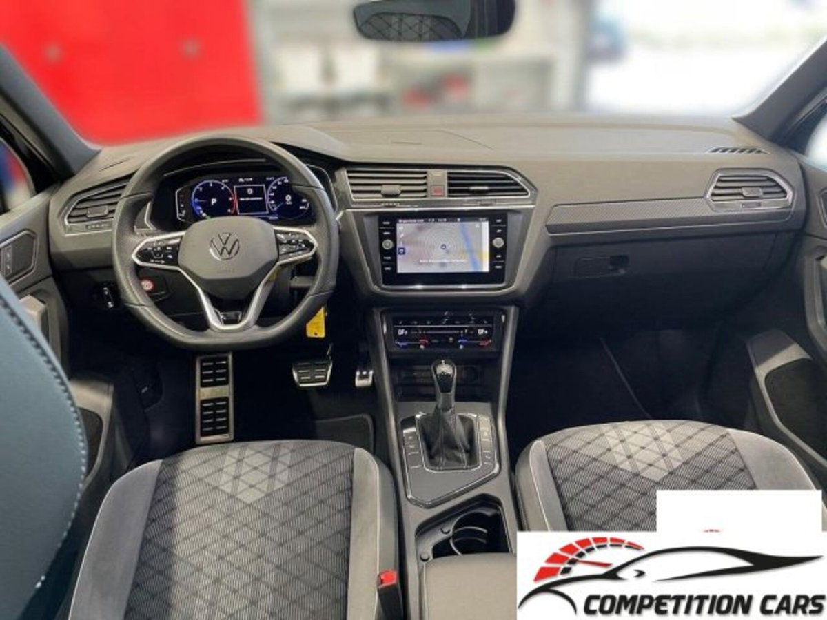 Volkswagen Tiguan Allspace 2.0 tdi R-Line 150cv dsg (6)