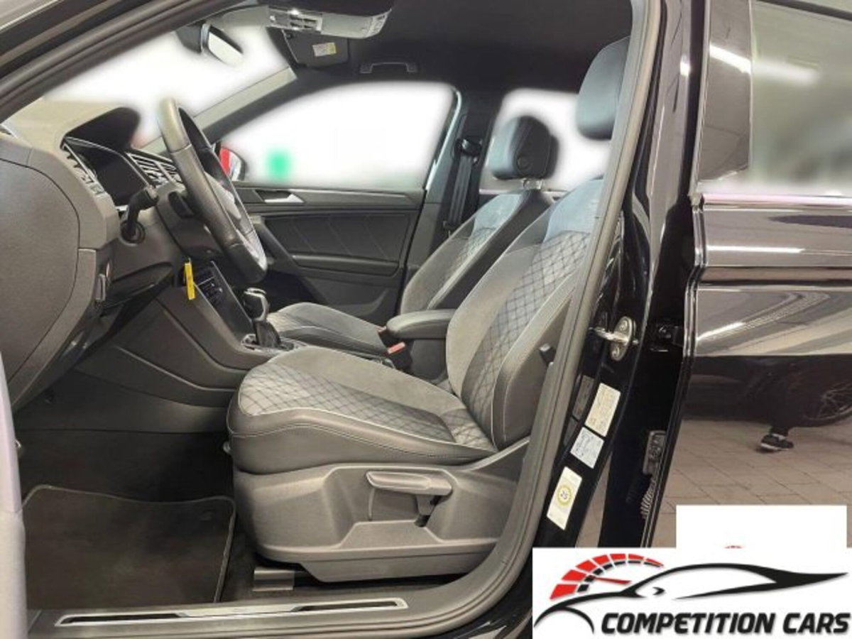 Volkswagen Tiguan Allspace 2.0 tdi R-Line 150cv dsg (7)