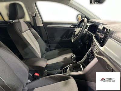 Volkswagen T-Roc 1.5 tsi Life (10)