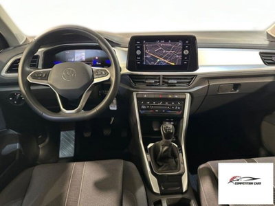 Volkswagen T-Roc 1.5 tsi Life (13)