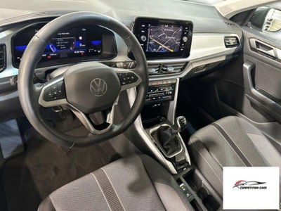 Volkswagen T-Roc 1.5 tsi Life (14)