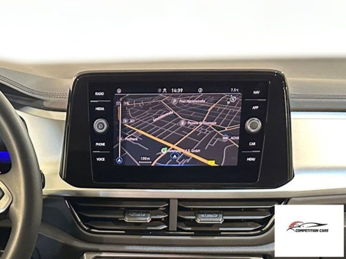 Volkswagen T-Roc 1.5 tsi Life (17)