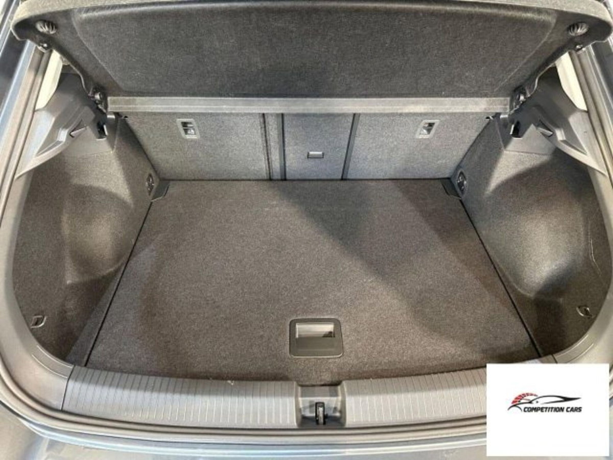 Volkswagen T-Roc 1.5 tsi Life (19)