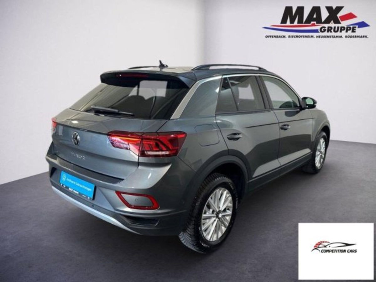 Volkswagen T-Roc 1.5 tsi Life (4)