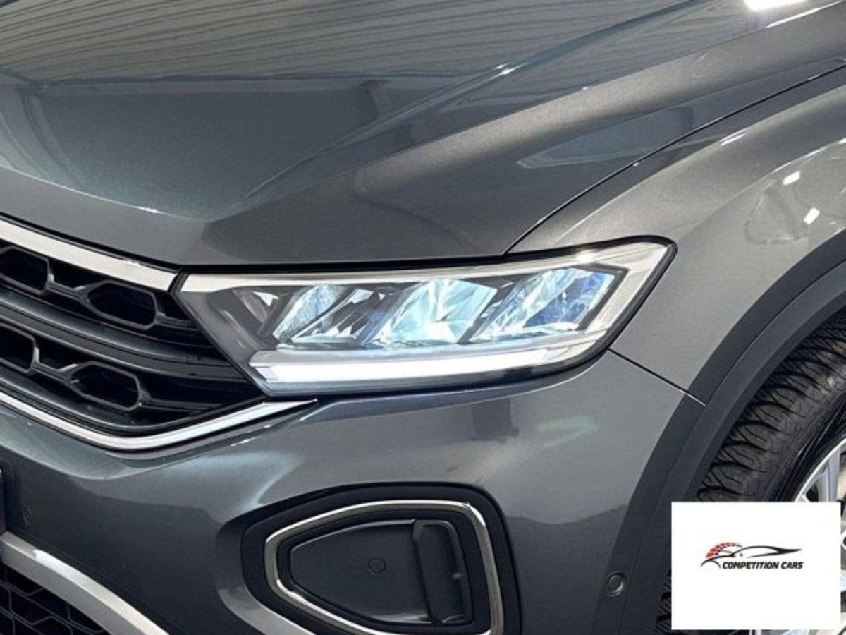 Volkswagen T-Roc 1.5 tsi Life (7)