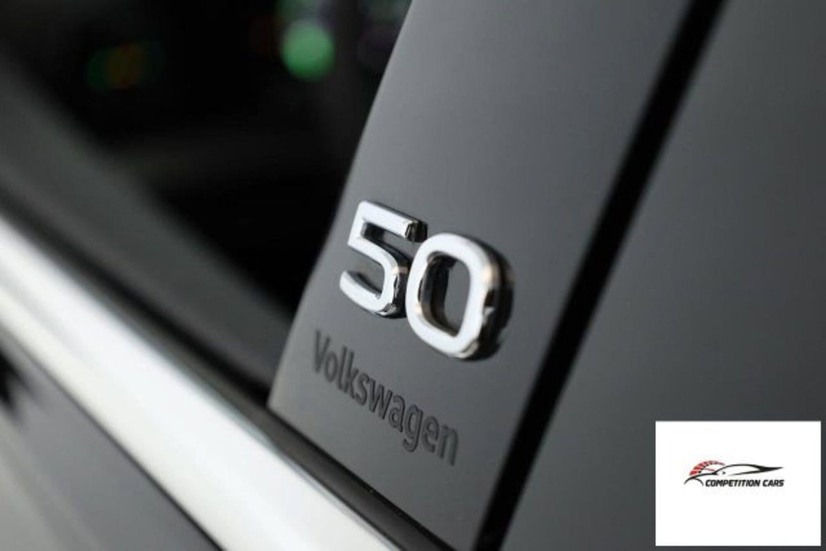 Volkswagen Golf 1.5 etsi 50 Years 150cv dsg (6)