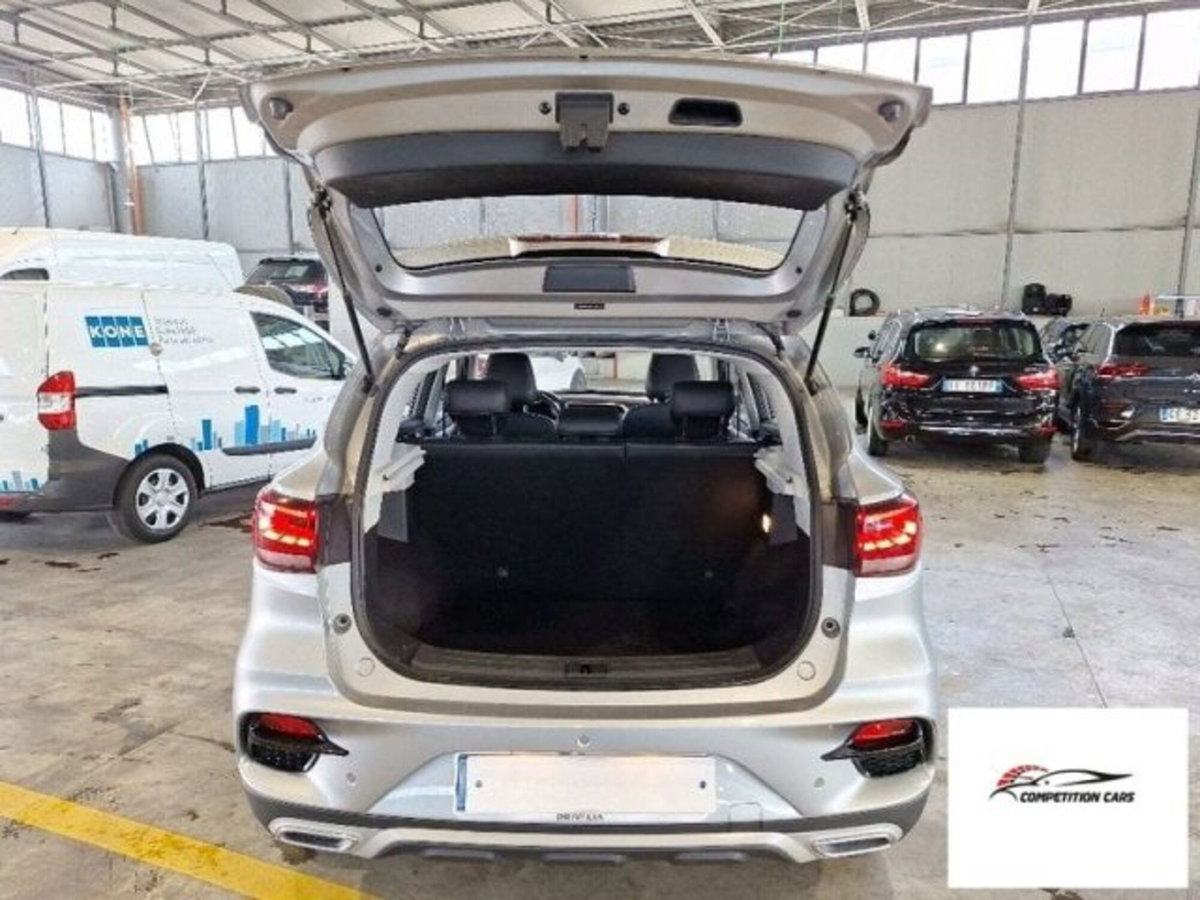 Mg ZS ZS 1.0 Luxury (18)