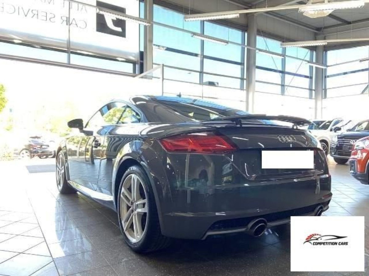 Audi TT Coupé 1.8 TFSI (3)