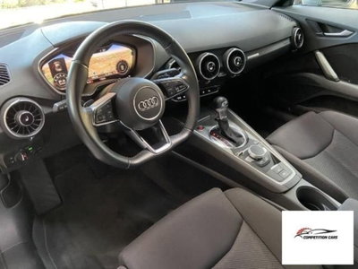 Audi TT Coupé 1.8 TFSI (8)