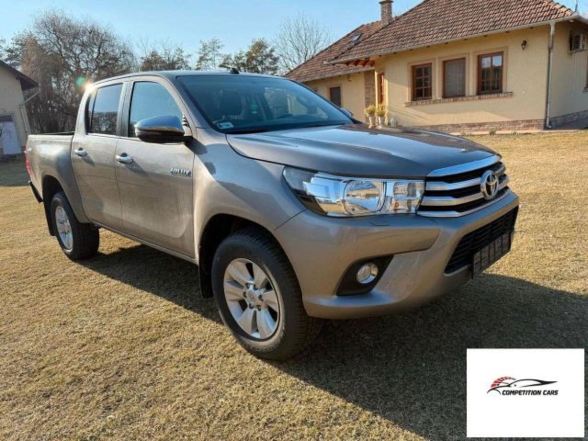Toyota Hilux 2.D-4D 4WD porte Double Cab Lounge