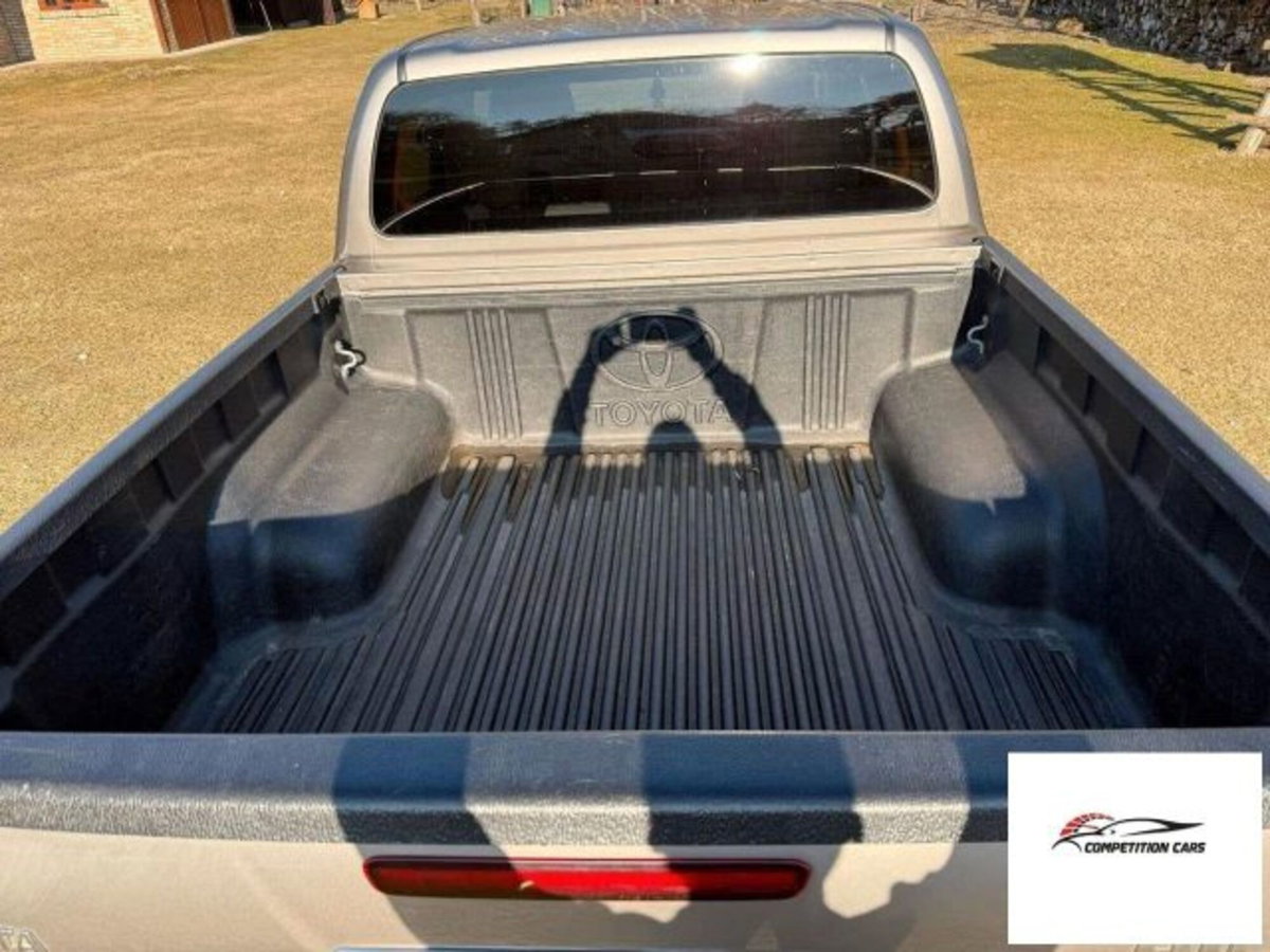 Toyota Hilux 2.D-4D 4WD porte Double Cab Lounge (14)