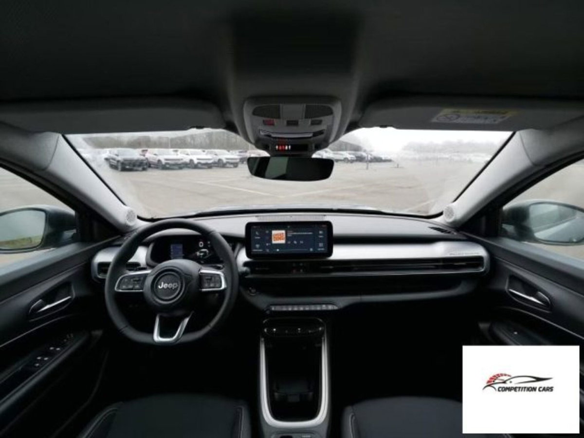 Jeep Avenger 1.2 turbo Summit fwd 100cv (15)