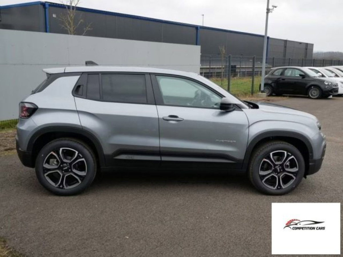 Jeep Avenger 1.2 turbo Summit fwd 100cv (7)