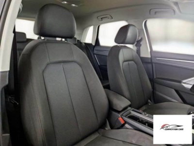 Audi Q3 35 TDI quattro S tronic Business Advanced (10)