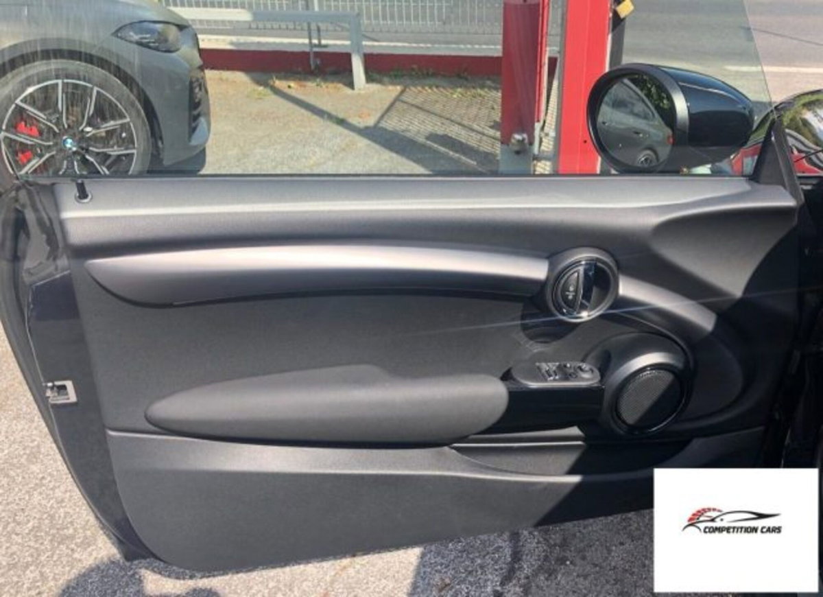 MINI Mini 1.5 Cooper Yours (7)