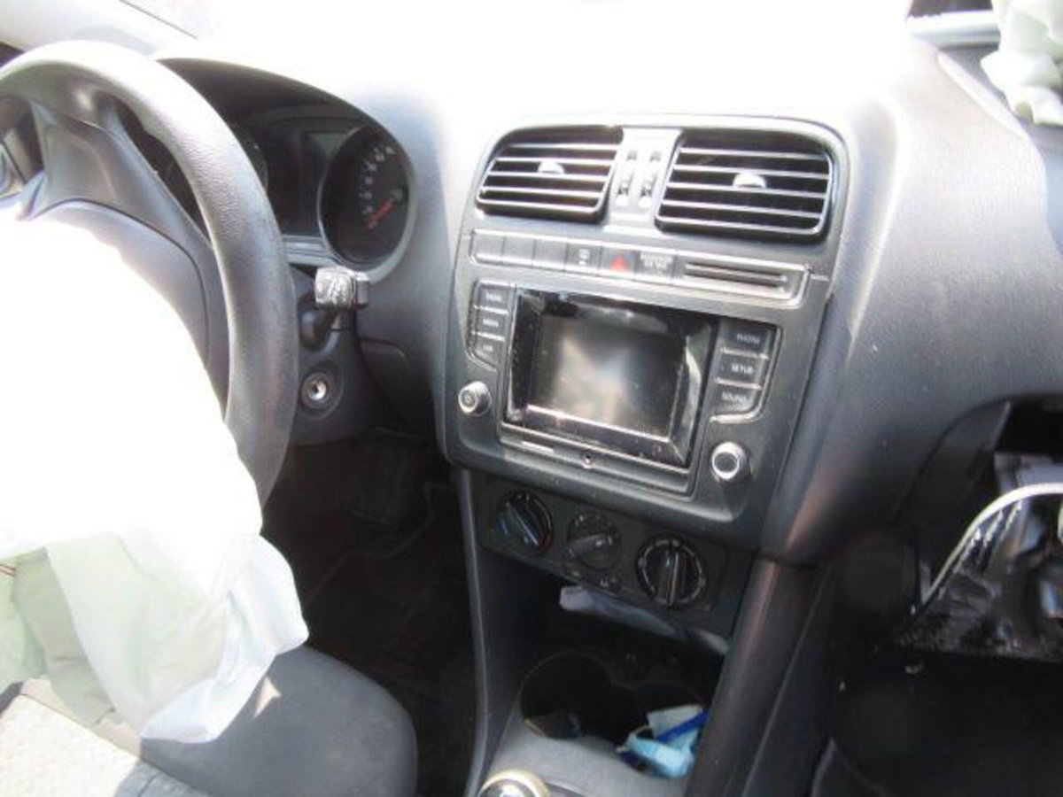 Volkswagen Polo 1.0 MPI 5p. Trendline (9)