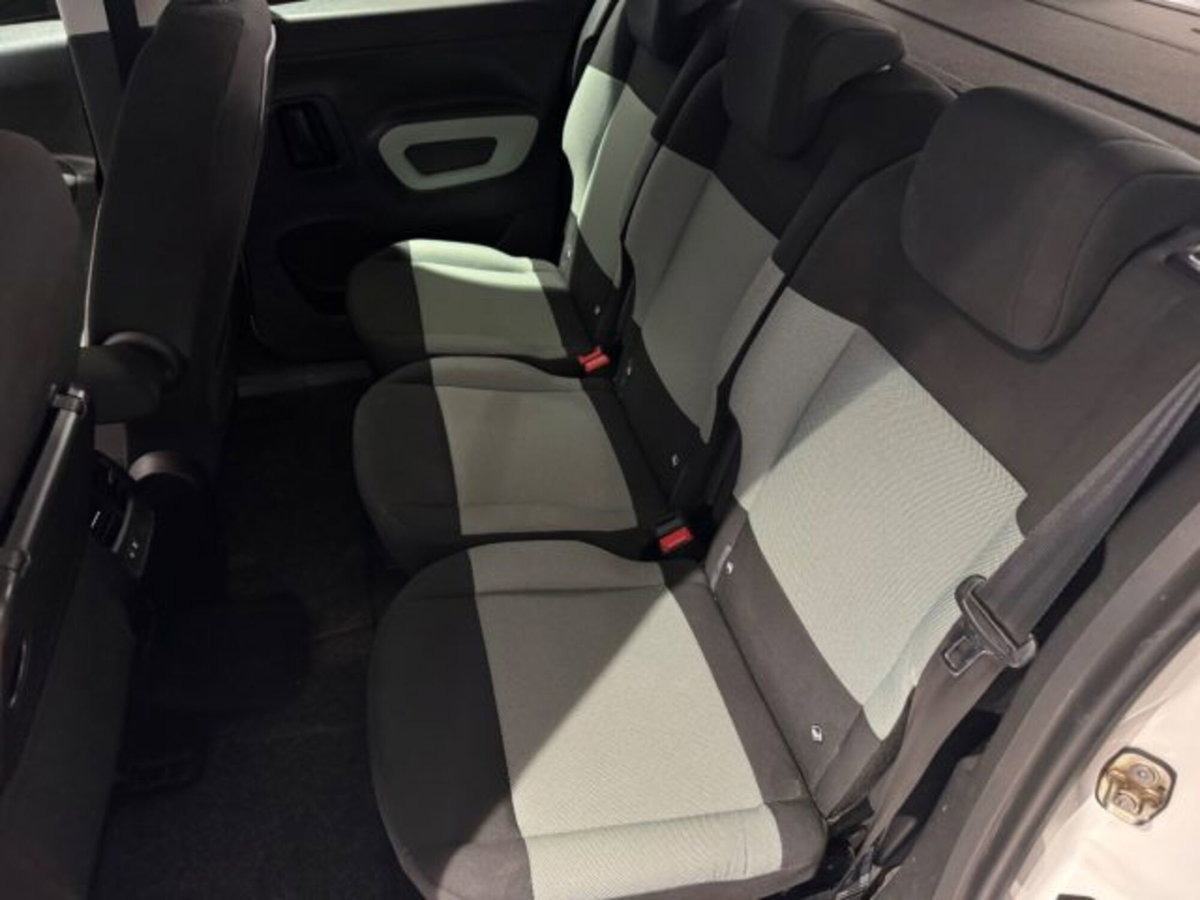 Citroen Berlingo BlueHDi 130 Stop&Start M Feel Pack (9)