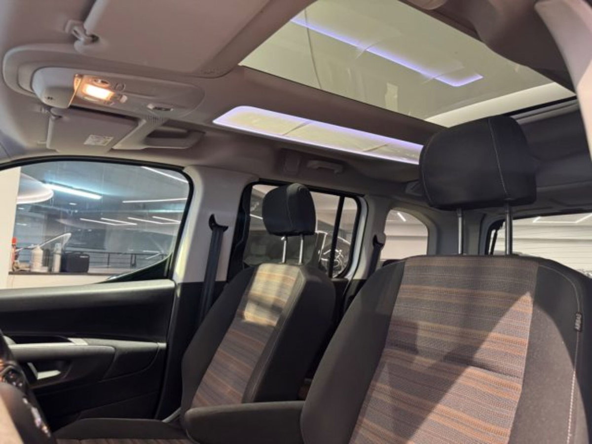 Opel Combo Life 1.5D 100 CV S&S Innovation (17)