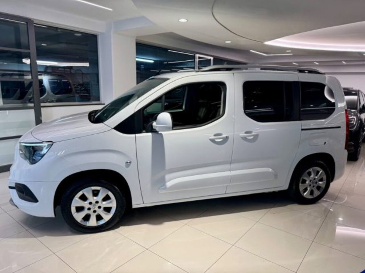 Opel Combo Life 1.5D 100 CV S&S Innovation (5)