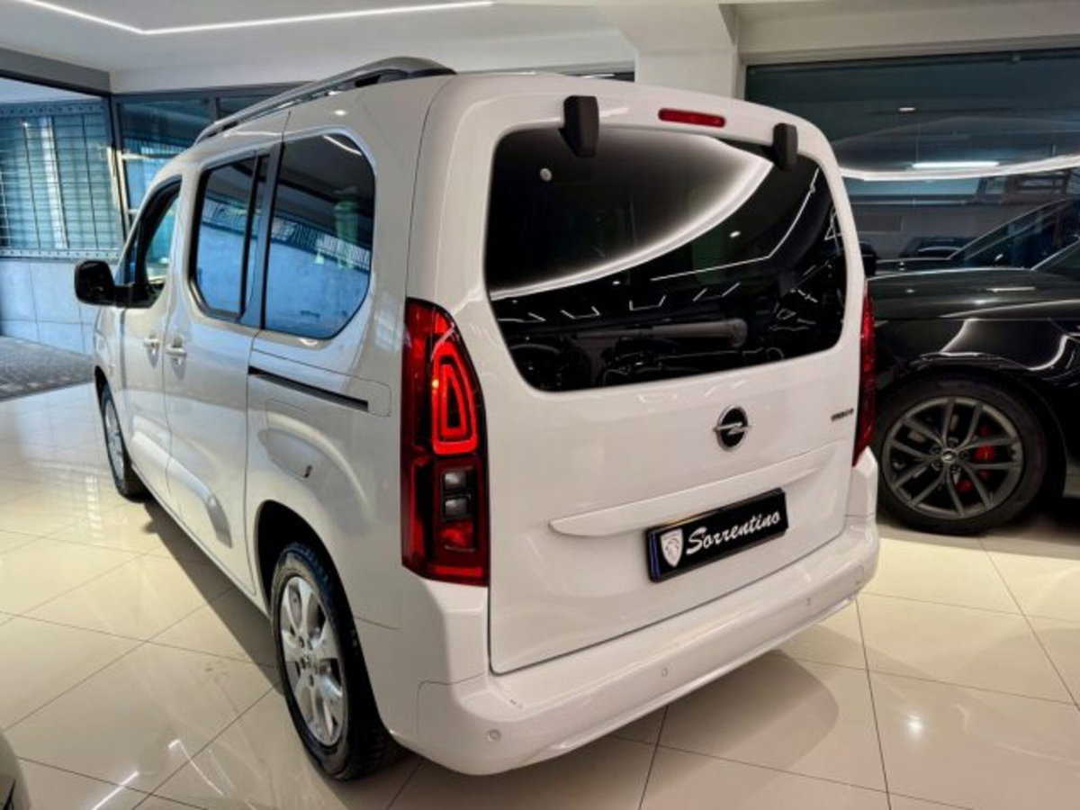 Opel Combo Life 1.5D 100 CV S&S Innovation (7)