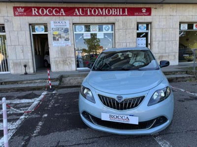 Lancia Ypsilon 1.0 FireFly 5 porte S&S Hybrid Ecochic A. Ferretti usata
