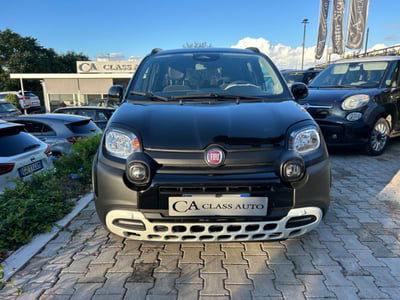 Fiat Panda 1.0 FireFly S&S Hybrid City Cross usata