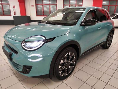 Fiat 600 1.2 hybrid La Prima 110cv auto nuova