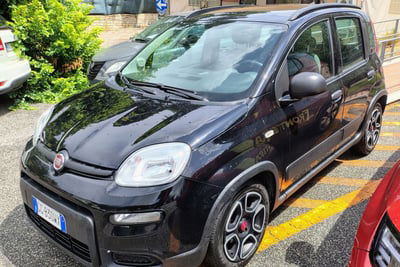 Fiat Panda 1.0 FireFly S&S Hybrid City Cross usata
