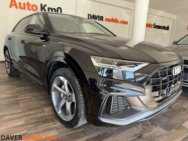 Audi Q8 Q8 50 TDI 286 CV quattro tiptronic Sport