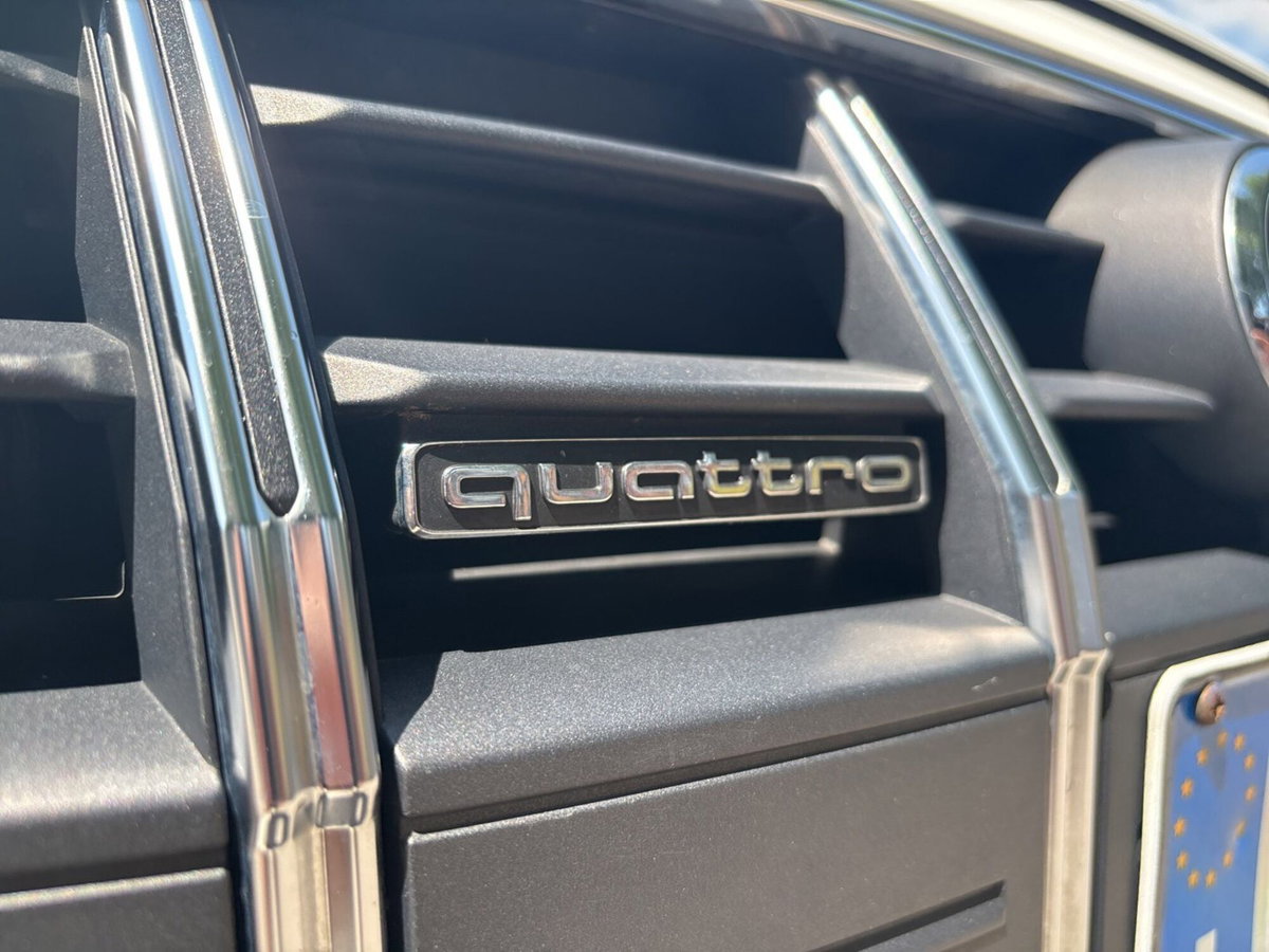 Audi A4 Allroad 40 TDI 204 CV S tronic (9)