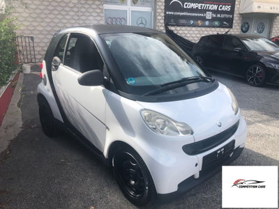 smart Fortwo 1000 52 kW MHD coupé passion (2)