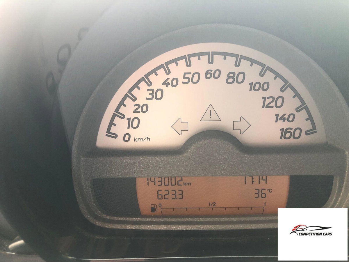smart Fortwo 1000 52 kW MHD coupé passion (9)