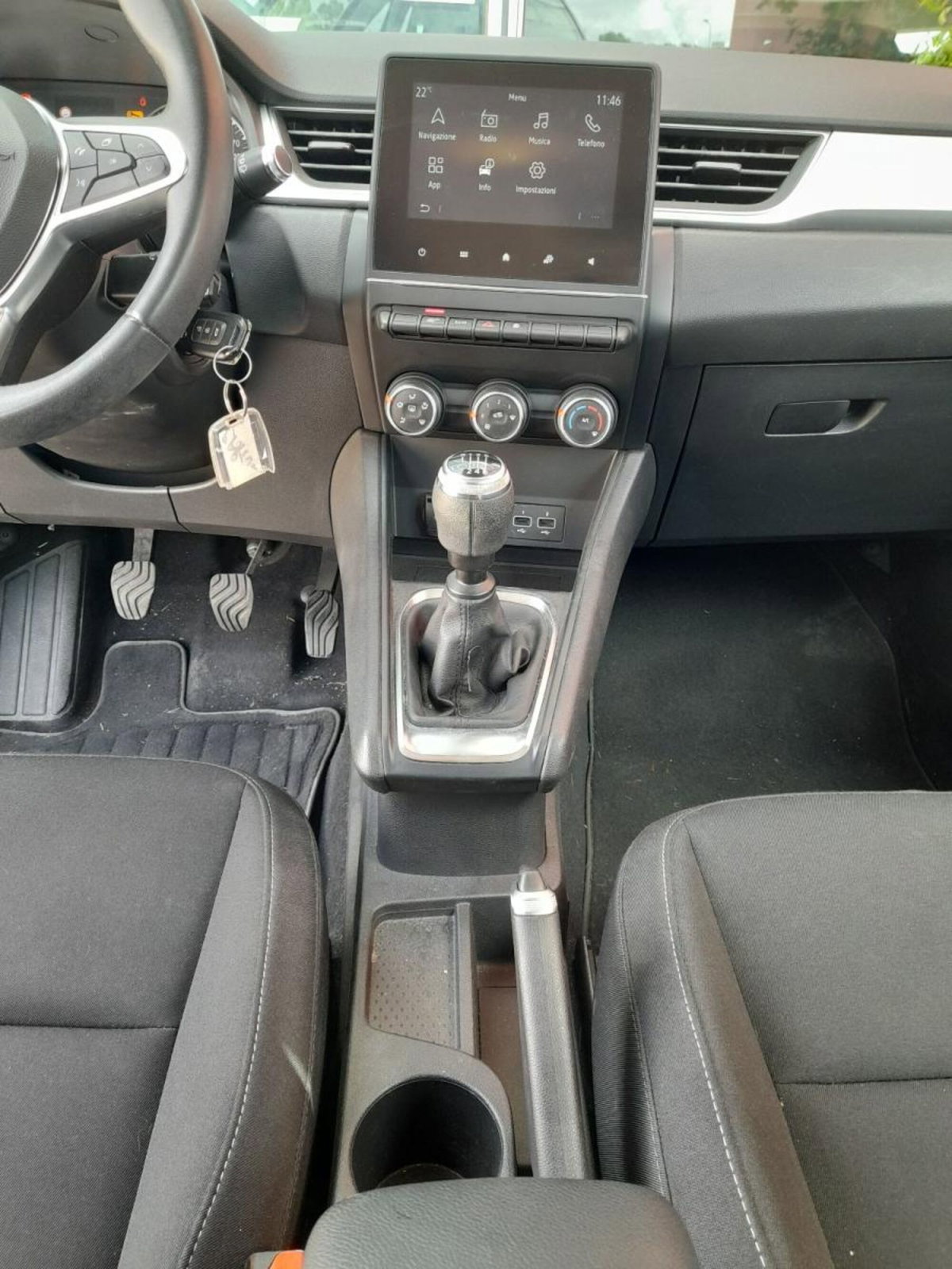 Renault Captur Blue dCi 95 CV Business (11)