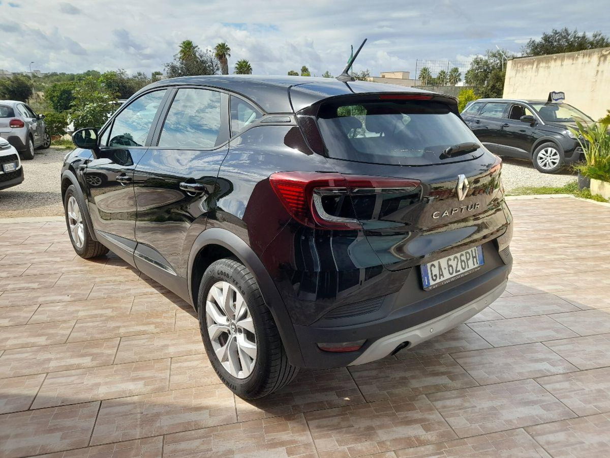 Renault Captur Blue dCi 95 CV Business (5)