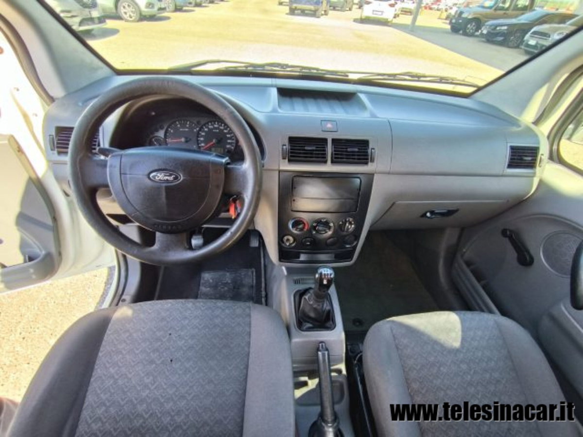 Ford Transit Connect  200S 1.8 TDCi/75CV PC (10)