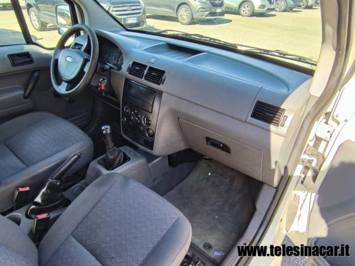 Ford Transit Connect  200S 1.8 TDCi/75CV PC (14)