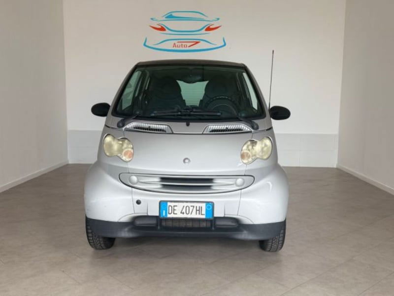 smart Fortwo 700 coupé passion (45 kW)