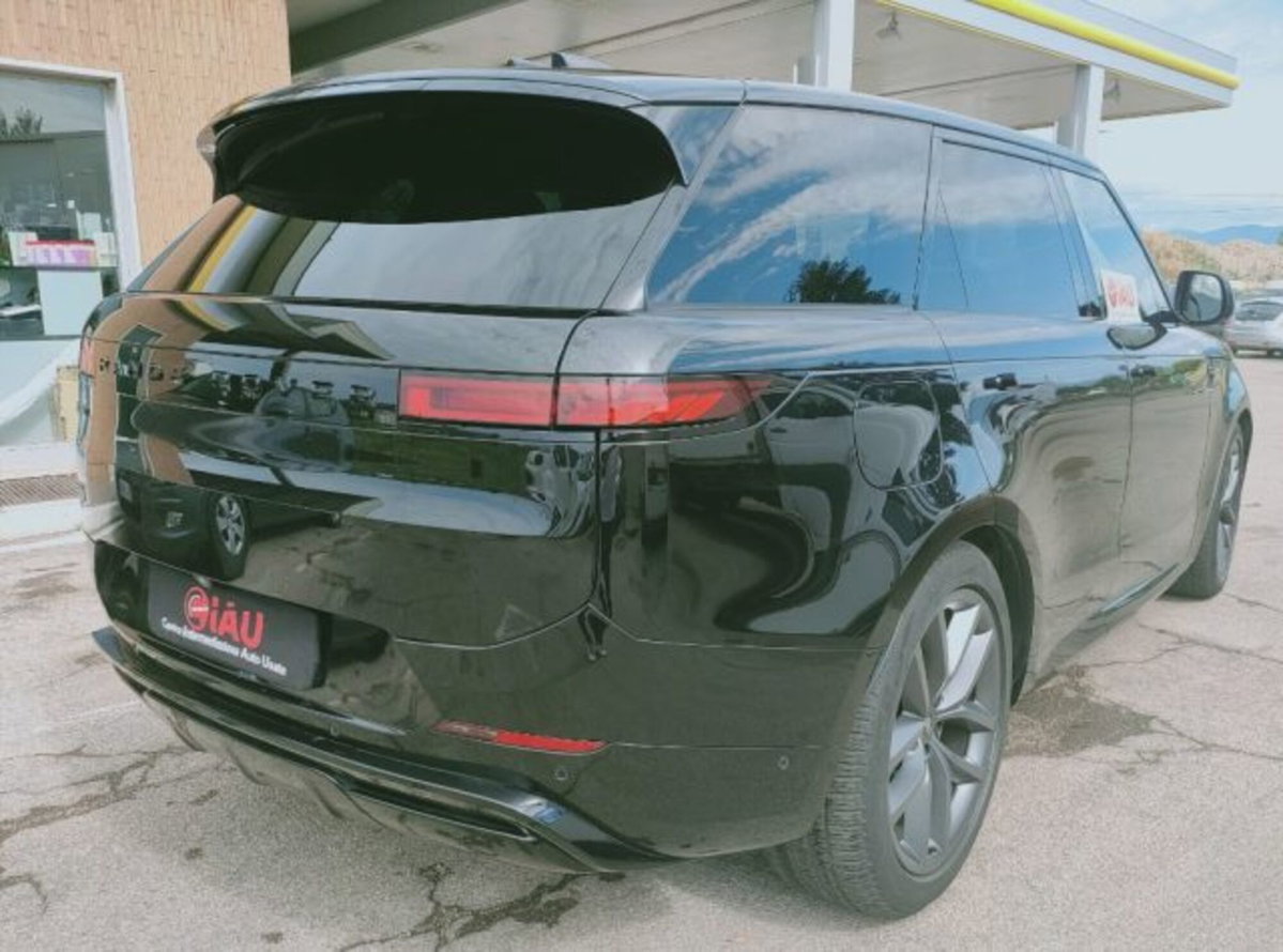 Land Rover Range Rover Sport 3.0D l6 249 CV HSE Dynamic Stealth (6)