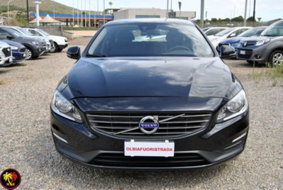 Volvo V60 D2 1.6 Kinetic (2)