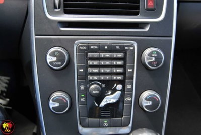Volvo V60 D2 1.6 Kinetic (8)