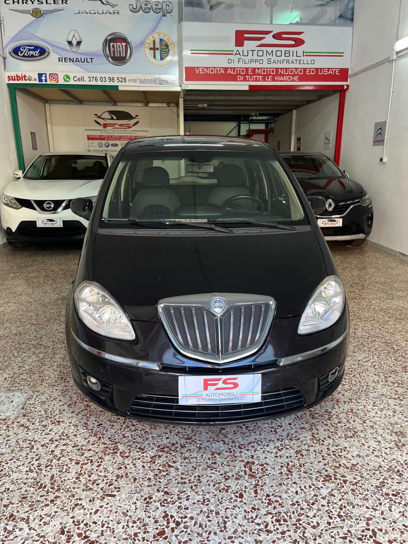 Lancia Musa 1.3 Mjt 95 CV DFN Gold