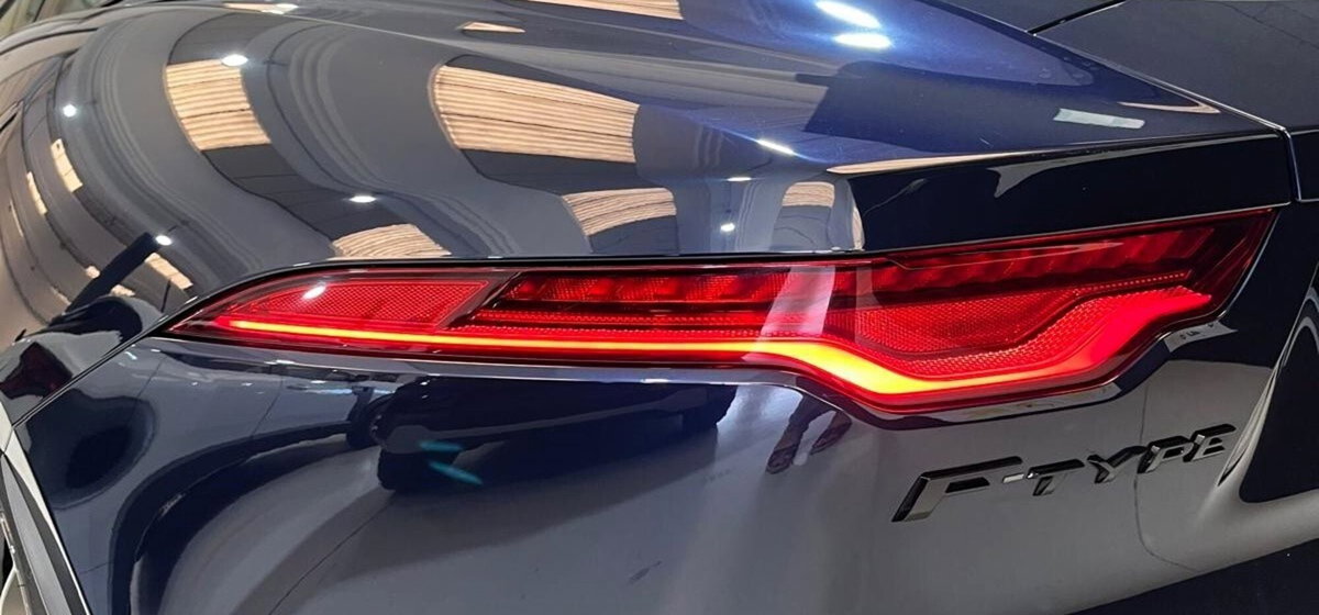 Jaguar F-Type Coupé 2.0 aut. Coupé R-Dynamic Black (13)