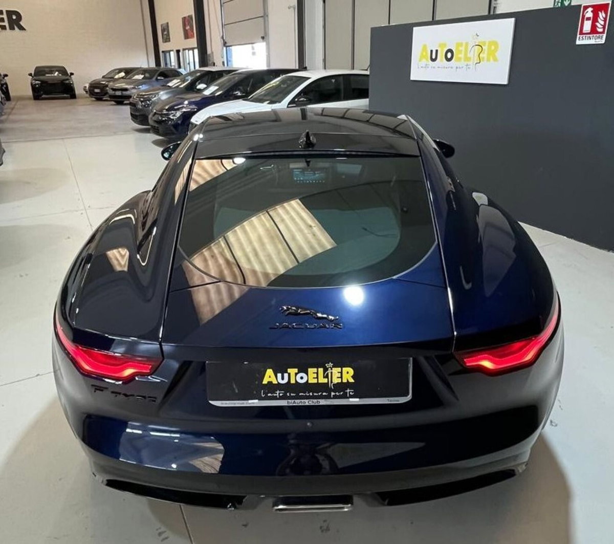 Jaguar F-Type Coupé 2.0 aut. Coupé R-Dynamic Black (8)