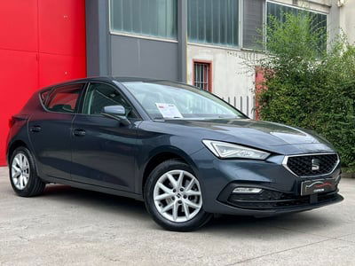 SEAT Leon 1.0 eTSI 110 CV DSG Xcellence usata