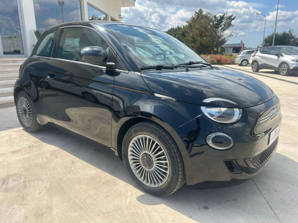 Fiat 500 Cabrio Icon Cabrio 23,65 kWh (3)