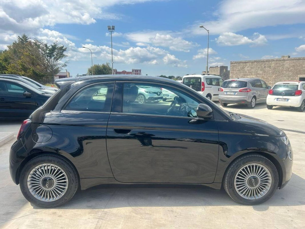 Fiat 500 Cabrio Icon Cabrio 23,65 kWh (5)