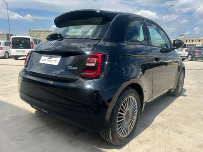 Fiat 500 Cabrio Red Cabrio 23,65 kWh (7)
